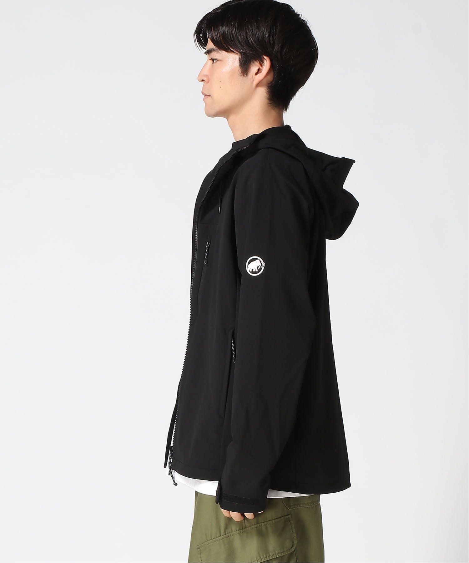 MAMMUT｜MAMMUT/(M)【公式】トレッカーズ ソフトシェル フーデッド