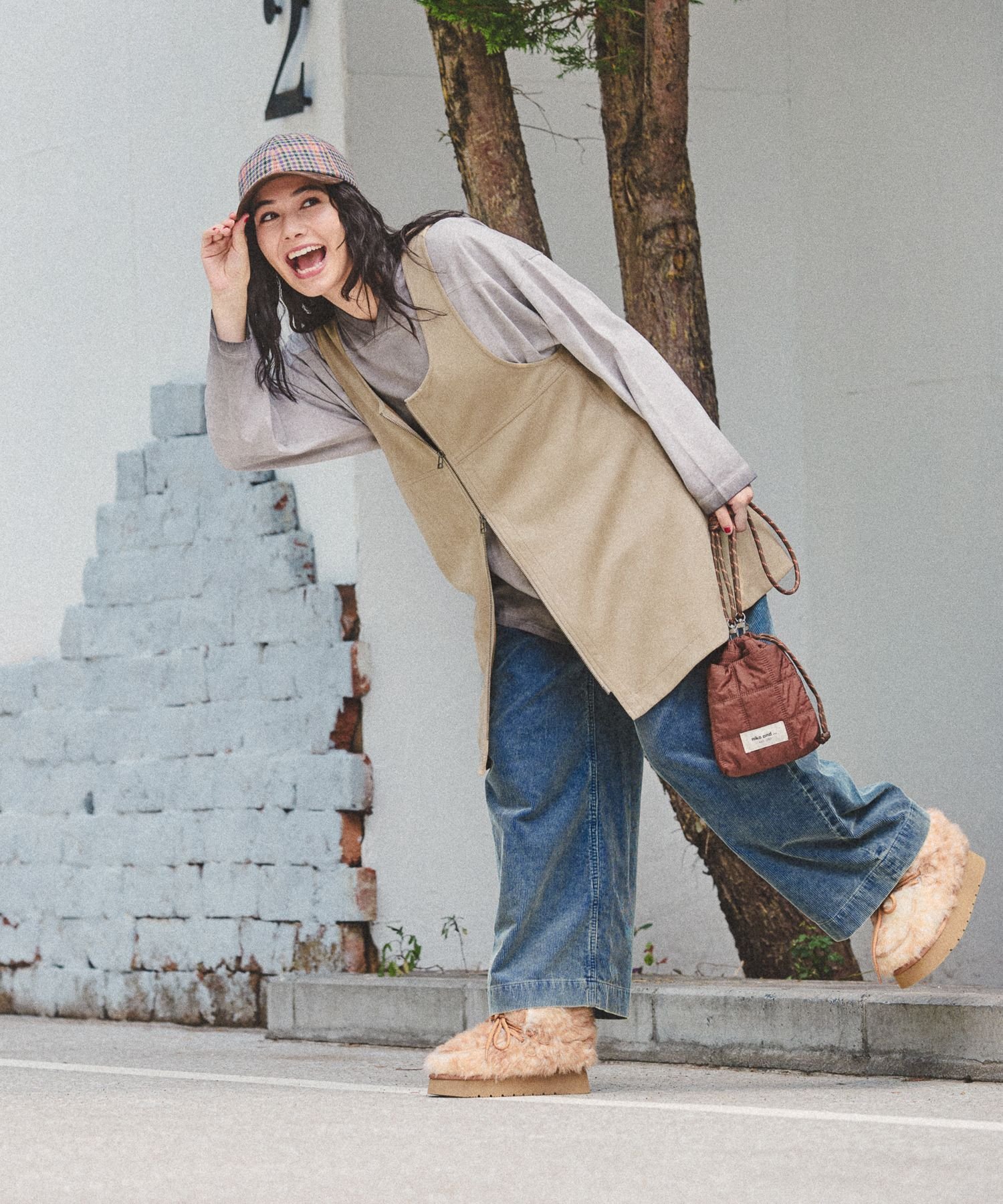 niko and ｜オリジナルフェイクムートンモカシンブーツ | Rakuten