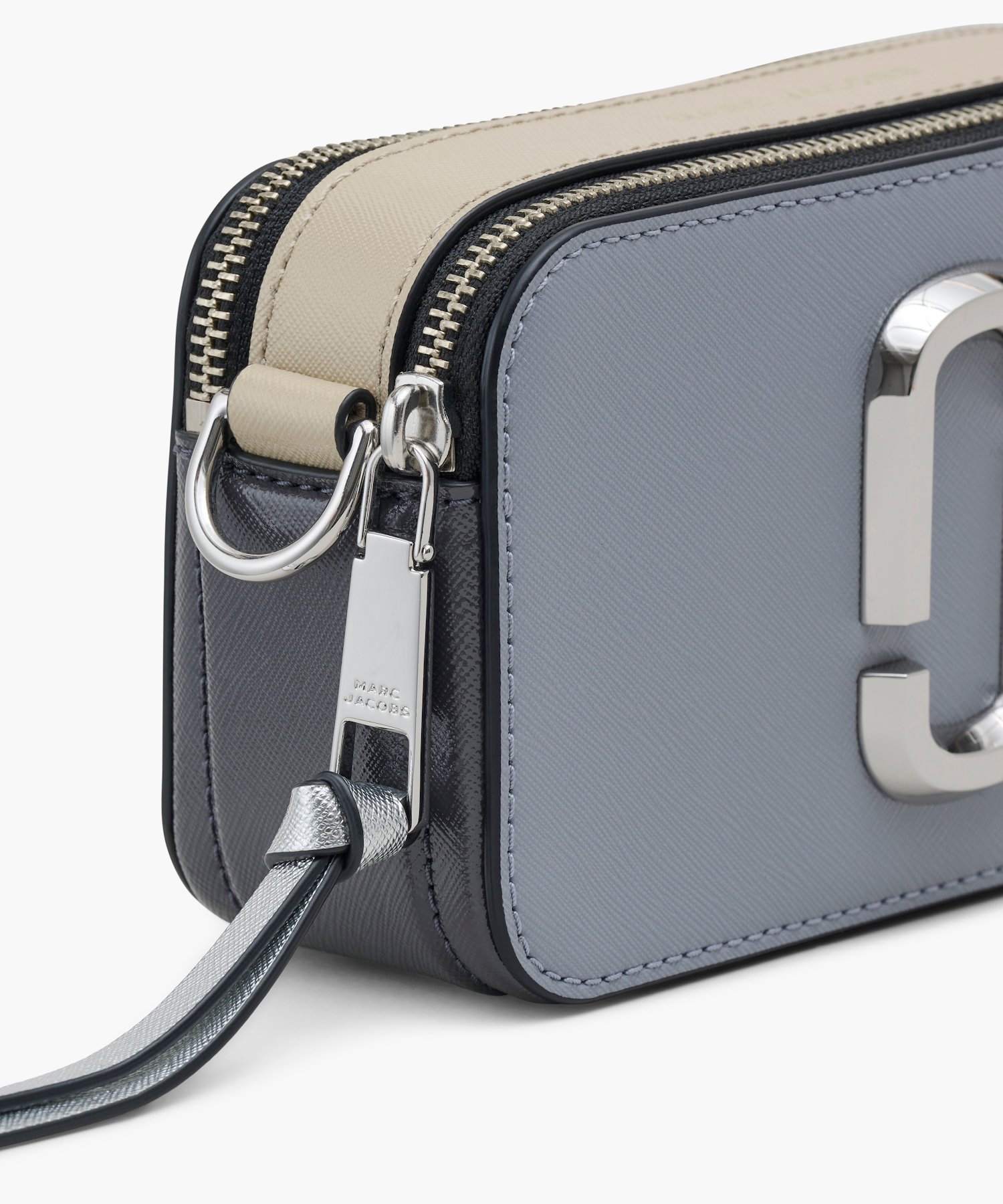 MARC JACOBS(マーク ジェイコブス)｜【公式】THE SNAPSHOT