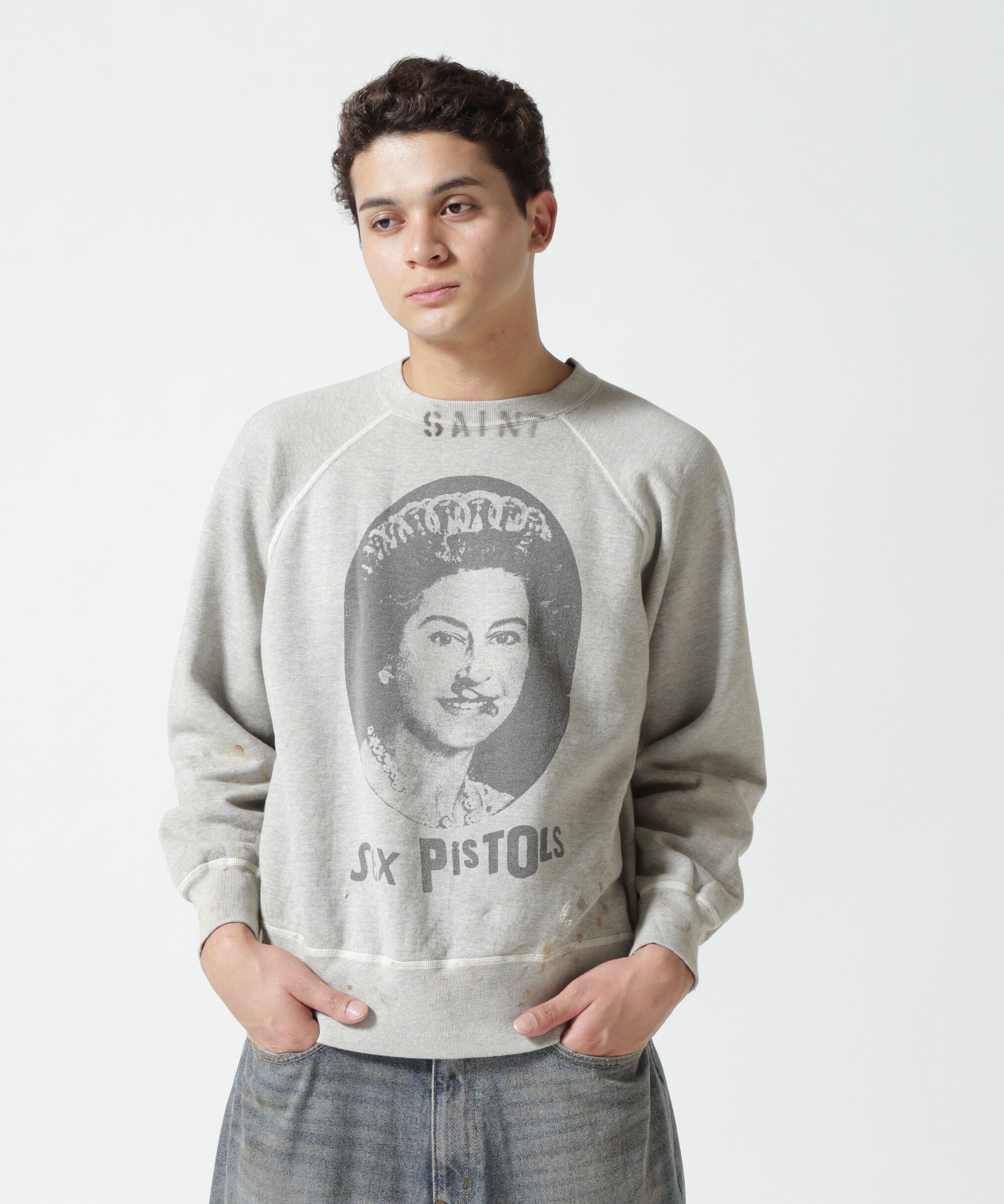 ROYAL FLASH｜SAINT MICHAEL/セントマイケル/SP_CREW SWEAT/QUEEN/GRAY