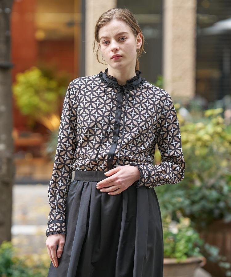 DRESSTERIOR｜【モデル美香*DRESSTERIOR】コラボレーション オーバー