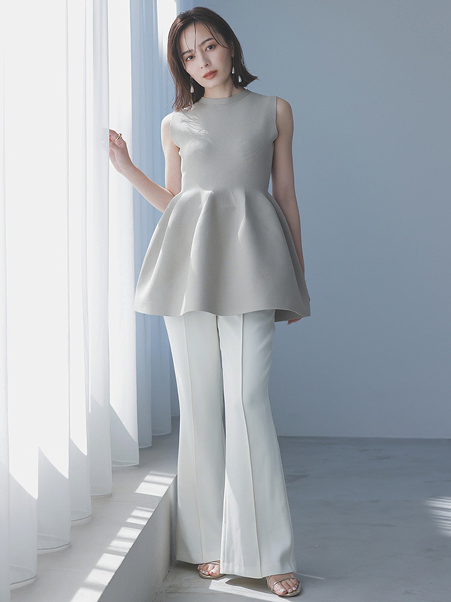 anuans｜ホールガーメントペプラムノースリーブニット | Rakuten