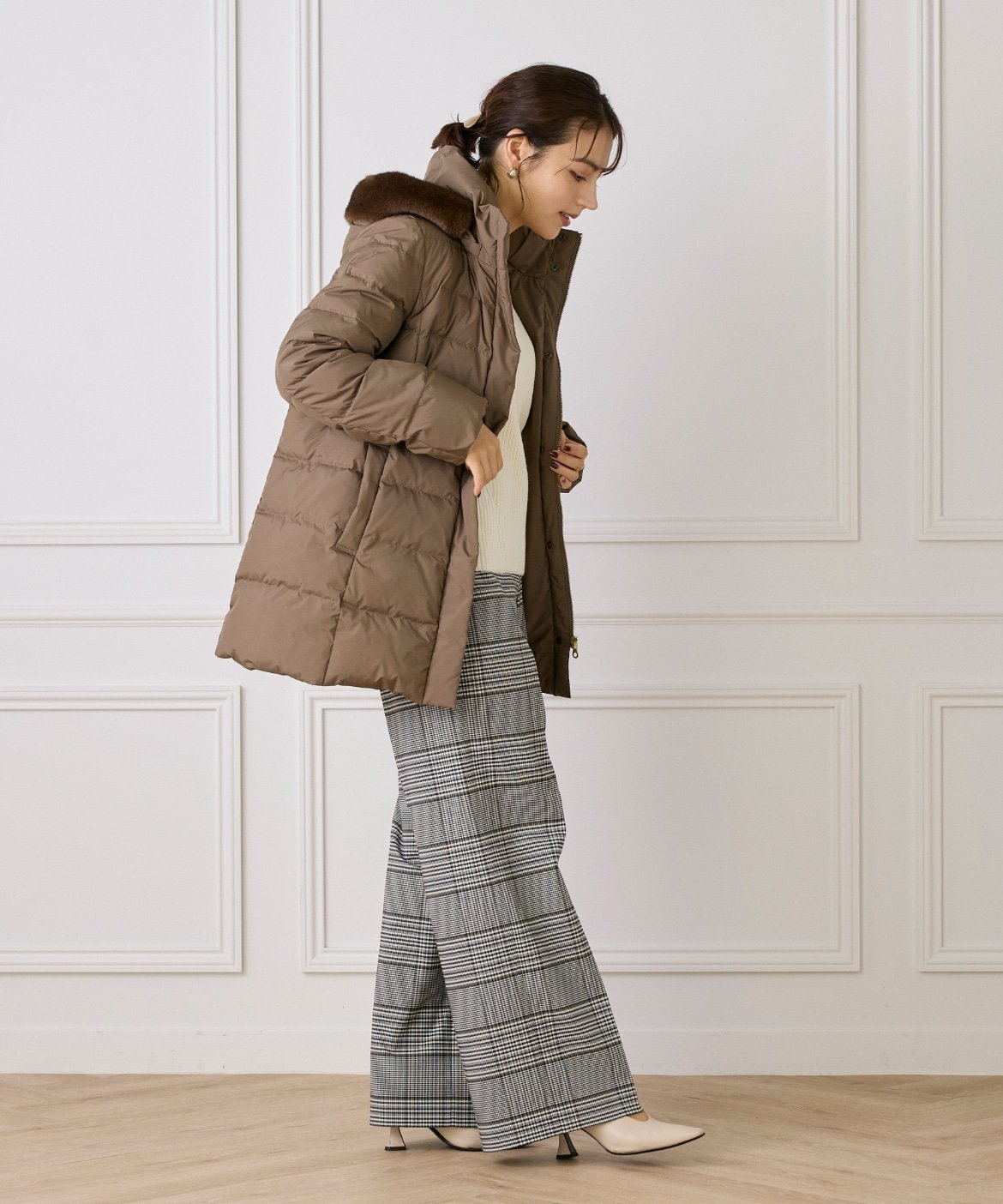 INED｜《大きいサイズ》ミドル丈 フェイクファーフードミドルダウン