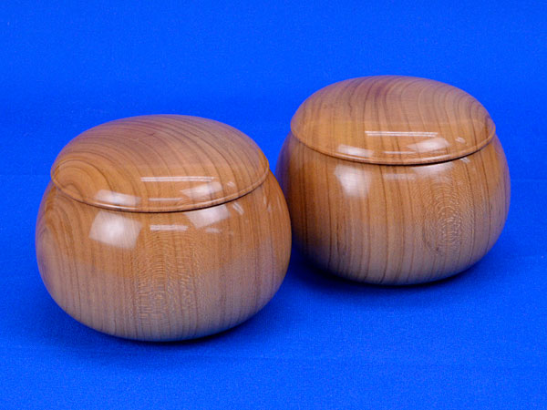 楽天市場】囲碁 木製碁笥 桜 大 ※蛤碁石30号まで収納可能 : 将棋囲碁