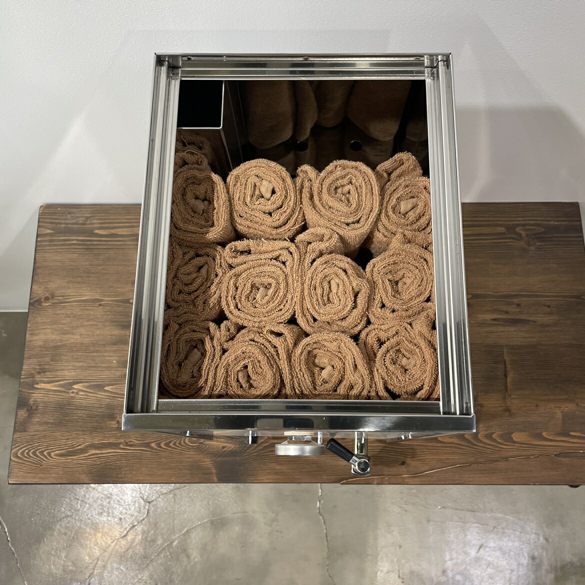 楽天市場】【最安値！】タオルスチーマー『Beauty Steamer』（卓上