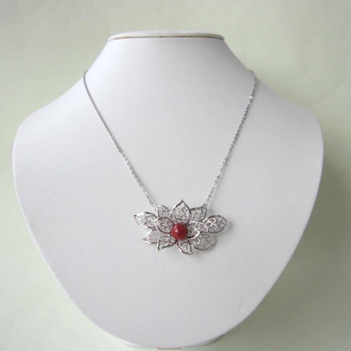 楽天市場】日本 高知産血赤珊瑚 ブローチ ペンダント兼用 8.8ミリ 花