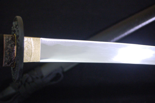 楽天市場】模造刀 アルミ黒石目 大刀 木製柄・舞台演劇刀 職人が丹念に