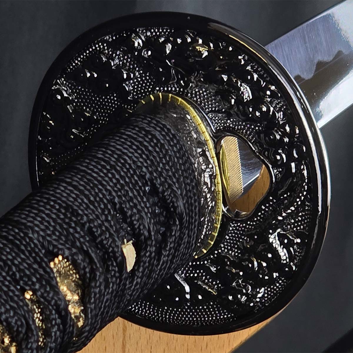 楽天市場】美術刀 模造刀 黒石目・大刀 -黒染柄- しのびやオリジナル