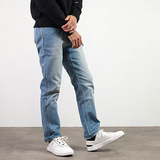 楽天市場】【限定モデル】オン On スニーカー ザ ロジャー