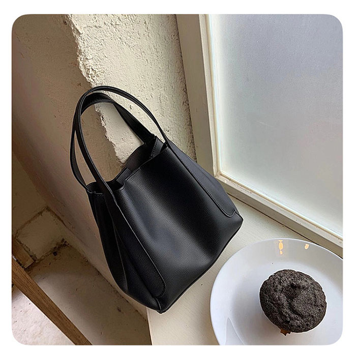 楽天市場】ハンドバッグ レディースバッグ カバン キューブ バッグ