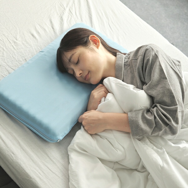 楽天市場】頭がフィットする グミまくら 新感触 高反発 低反発でもない