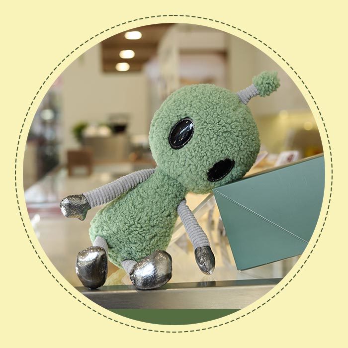 楽天市場】エイリアン 宇宙人 ぬいぐるみ 抱き枕 人形 おもちゃ