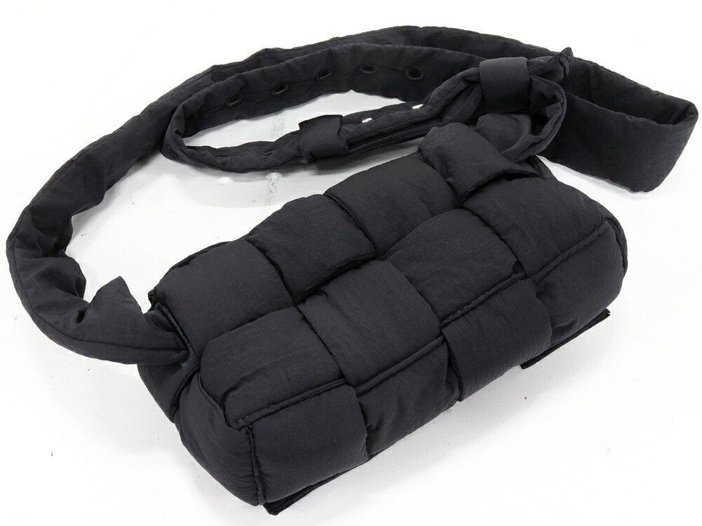 楽天市場】ボッテガヴェネタ ボディバッグ ショルダーバッグ マキシ