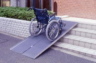 楽天市場】車椅子 スロープ・車いす用段差解消PVSポータブルスロープ