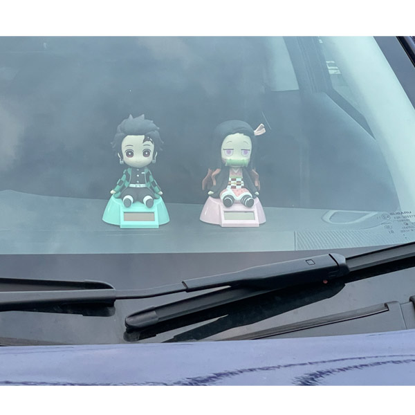 楽天市場】鬼滅の刃 ゆらゆらソーラー フィギュア 炭治郎 禰豆子 全2種