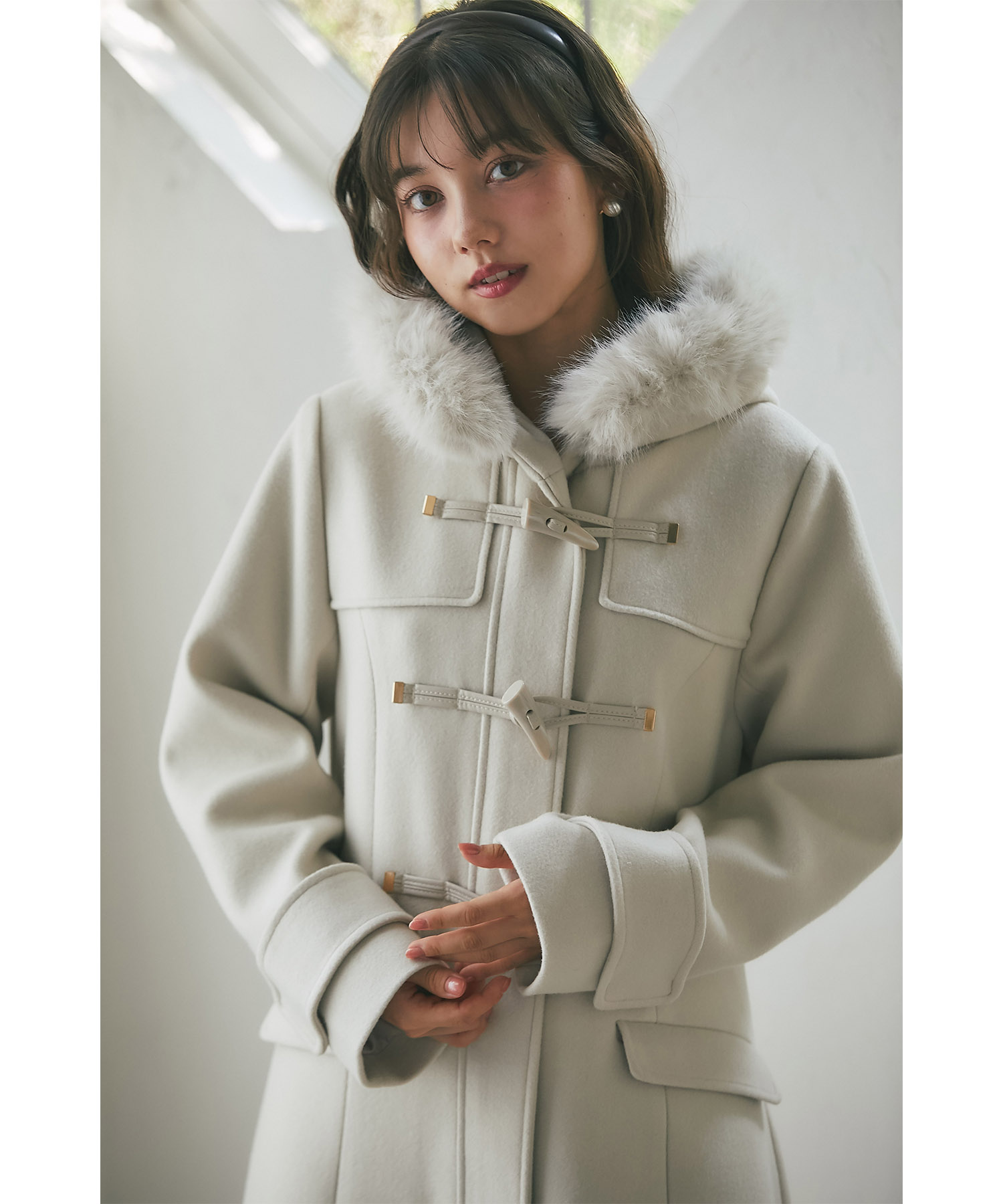 楽天市場】取り外し可能なファー付きフィット＆フレアシルエット