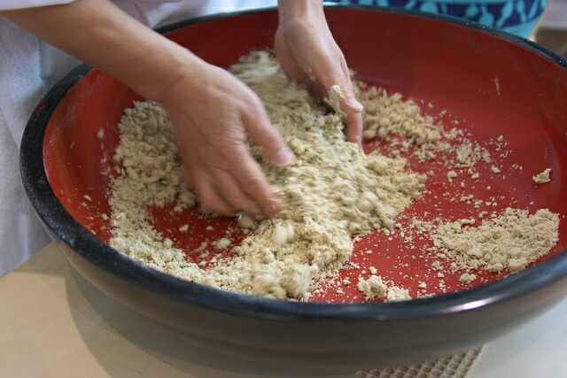 楽天市場】＼クーポン配布中！／送料無料・M 尺4寸こね鉢 黒天朱 直径