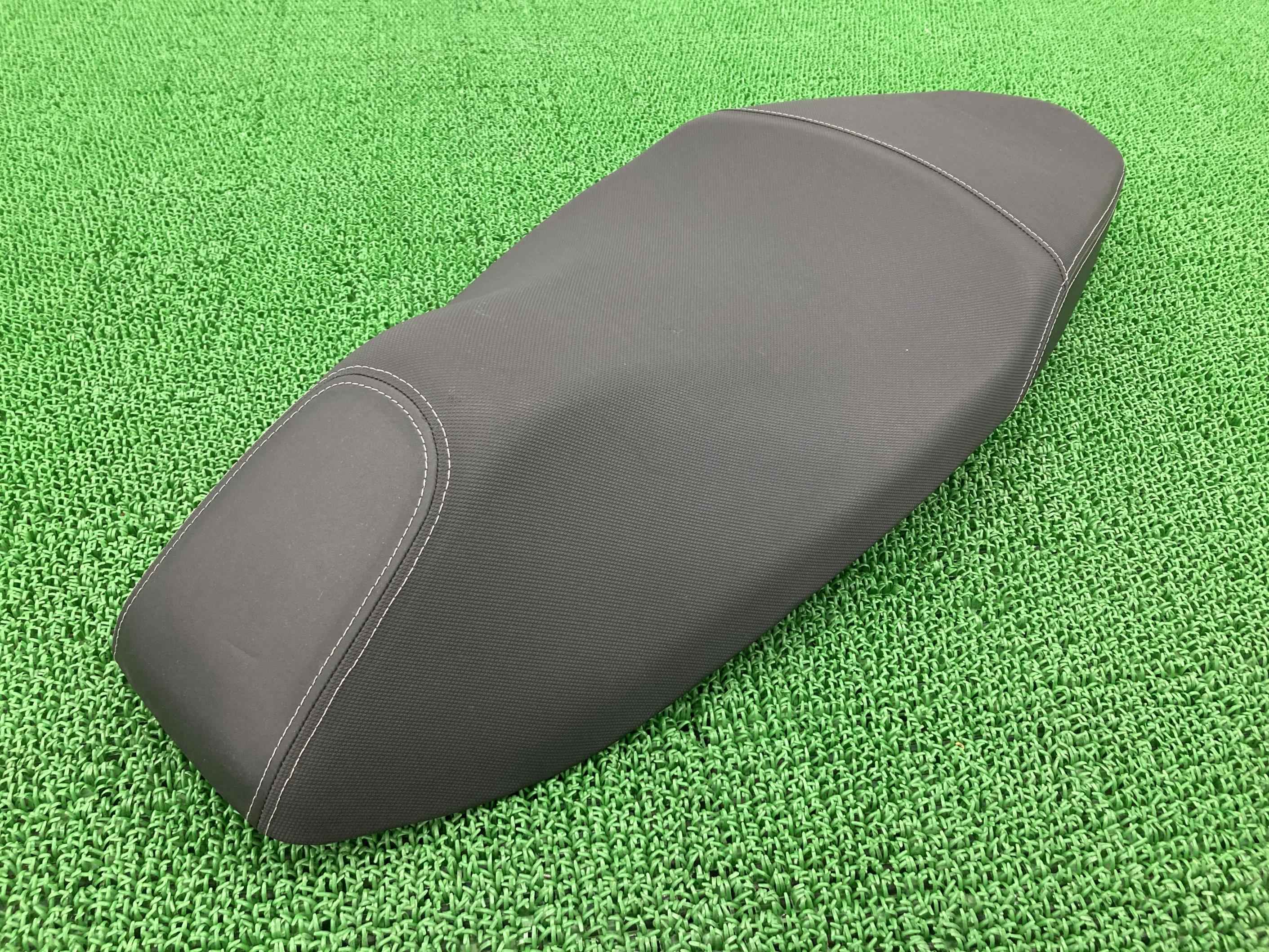 楽天市場】pcx シート 純正 jf56の通販