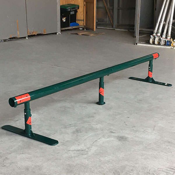 送料無料 限定一台 H30 カーブBOX セクション スケボー スケートボード