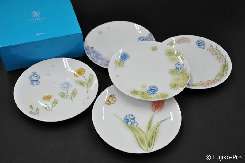 楽天市場】ドラえもん(Doraemon)-- お花シリーズ --16cmプレート(5枚