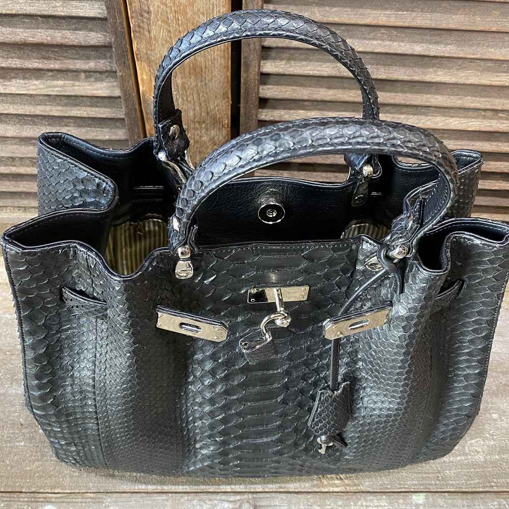 楽天市場】【国産・Sun Remy/サンレミー『Big Python/ビッグパイソン