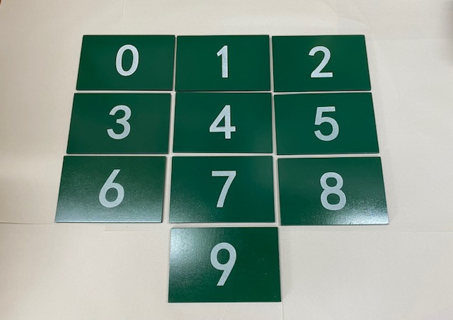 モンテッソーリ 平方根板 ♪小♪ Montessori 楽天市場】モンテッソーリ