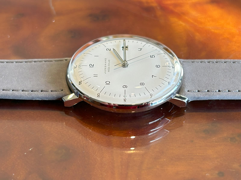 楽天市場】【あす楽】 ユンハンス マックスビル バイユンハンス メガ