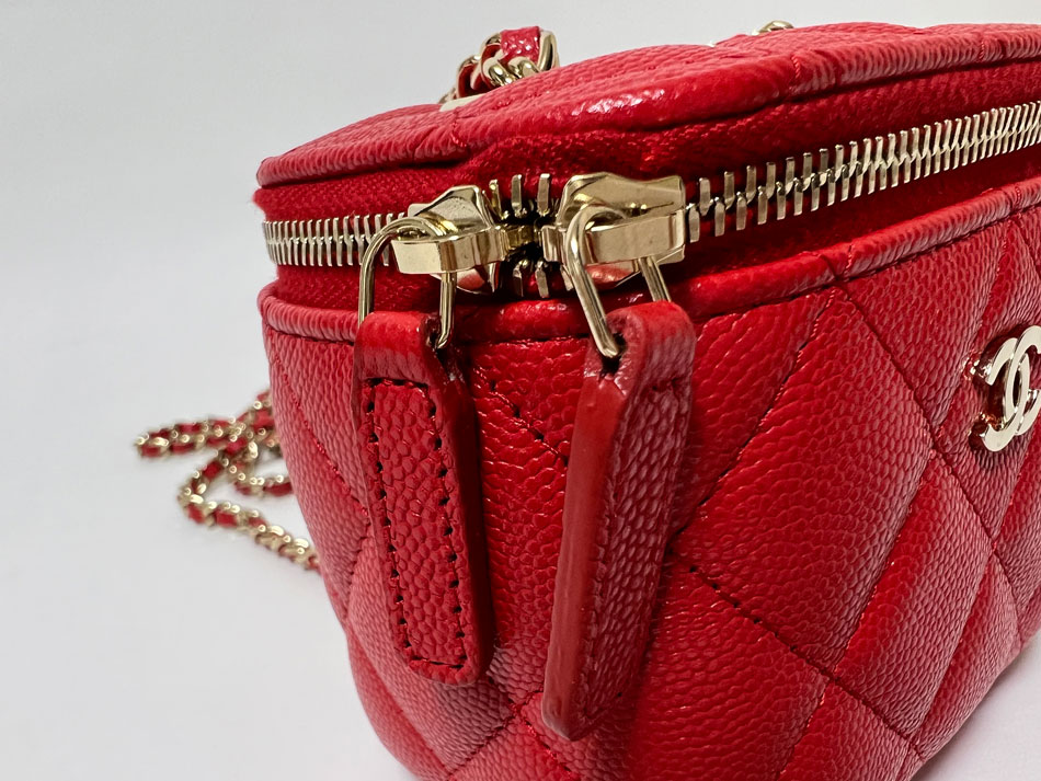 楽天市場】CHANEL シャネル キャビアスキン ミニバニティ チェーン