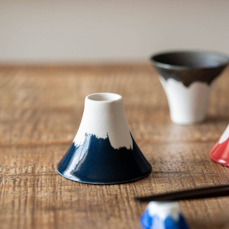 楽天市場】富士山型ぐい呑 青釉 おみやげ インバウンド 日本製 美濃焼