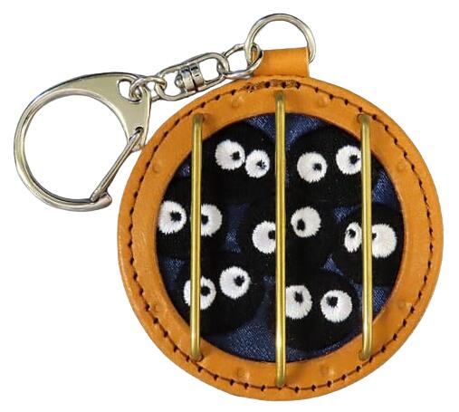 楽天市場】ジブリ美術館 クロスケ潜水窓 革製キーホルダー まっくろ