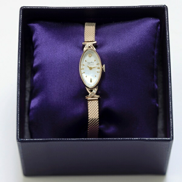 楽天市場】オーバルフェイスジュエリーウォッチ【A.CNO.1YG時計