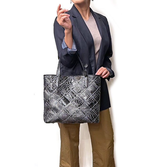 楽天市場】トートバッグ クロコダイル 国産 日本製 JRA マット 本革 鰐