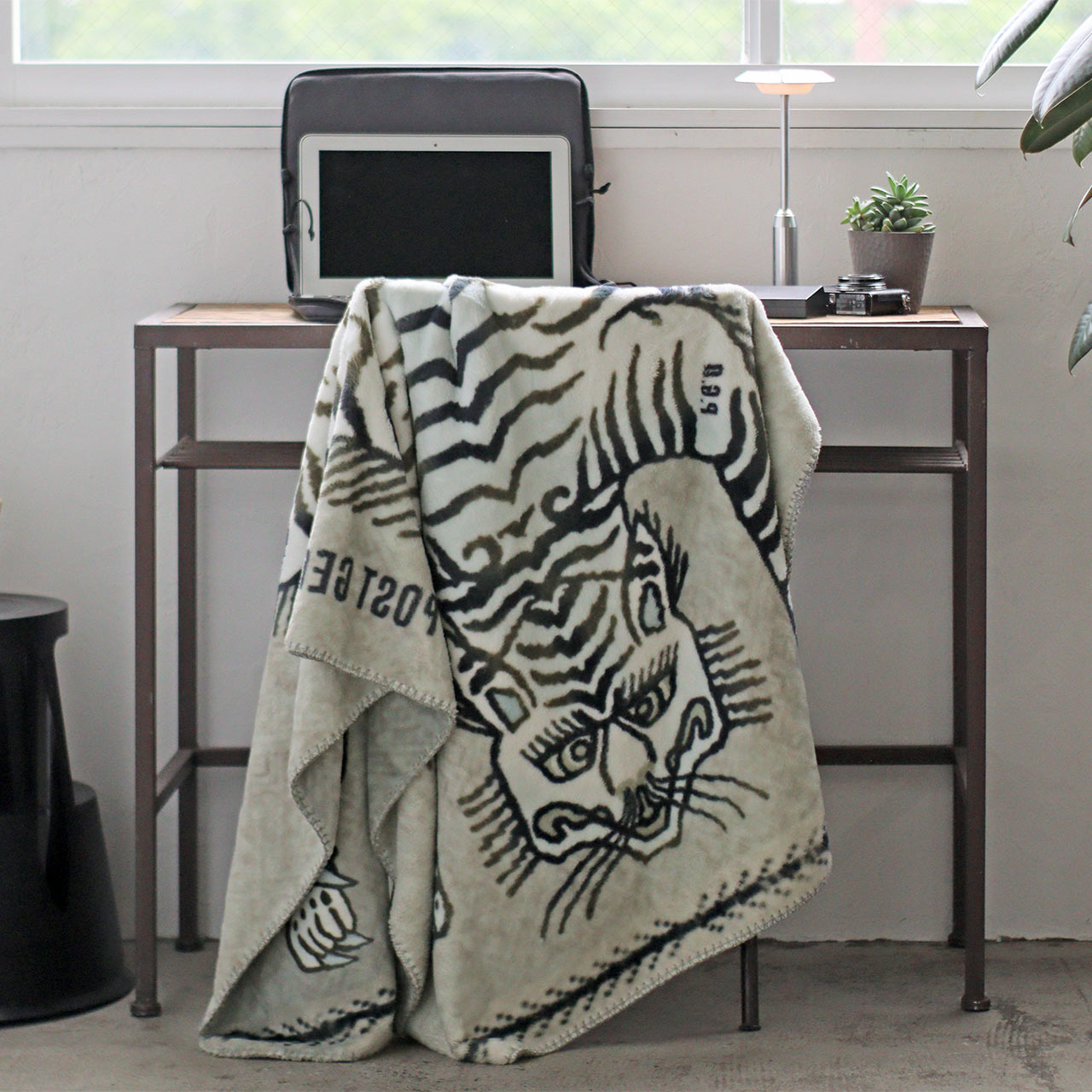 楽天市場】【公式】フリース ブランケット ひざ掛け 膝掛け フリース