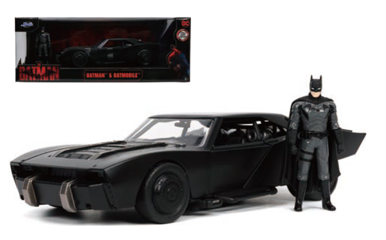 フィギュア付き バットモービル 1/24 スケール ダイキャストミニカー