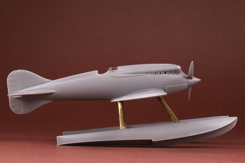 1/48 マッキ M.39 ｢1926年 シュナイダー・トロフィー優勝機｣【SBM 4007