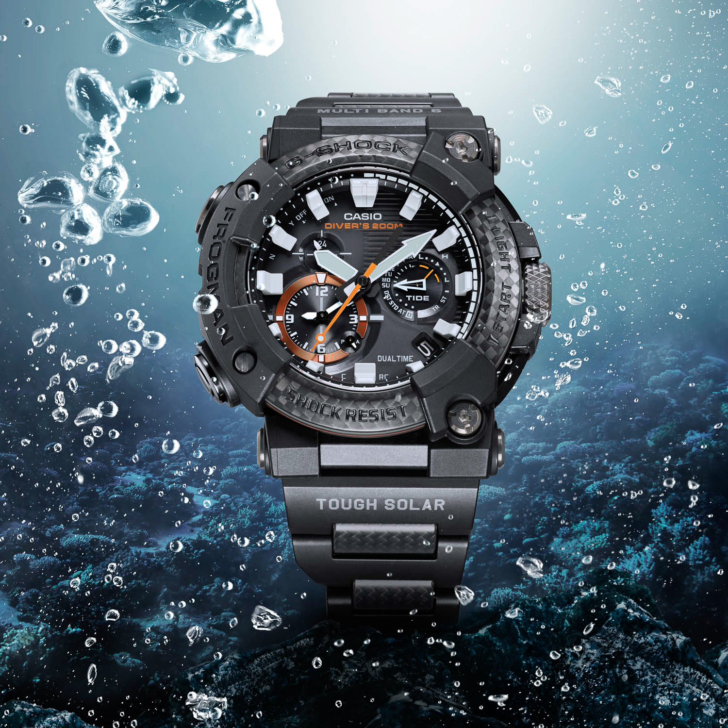G-SHOCK、200m潜水のアナログFROGMANにカーボンコンポジットバンド