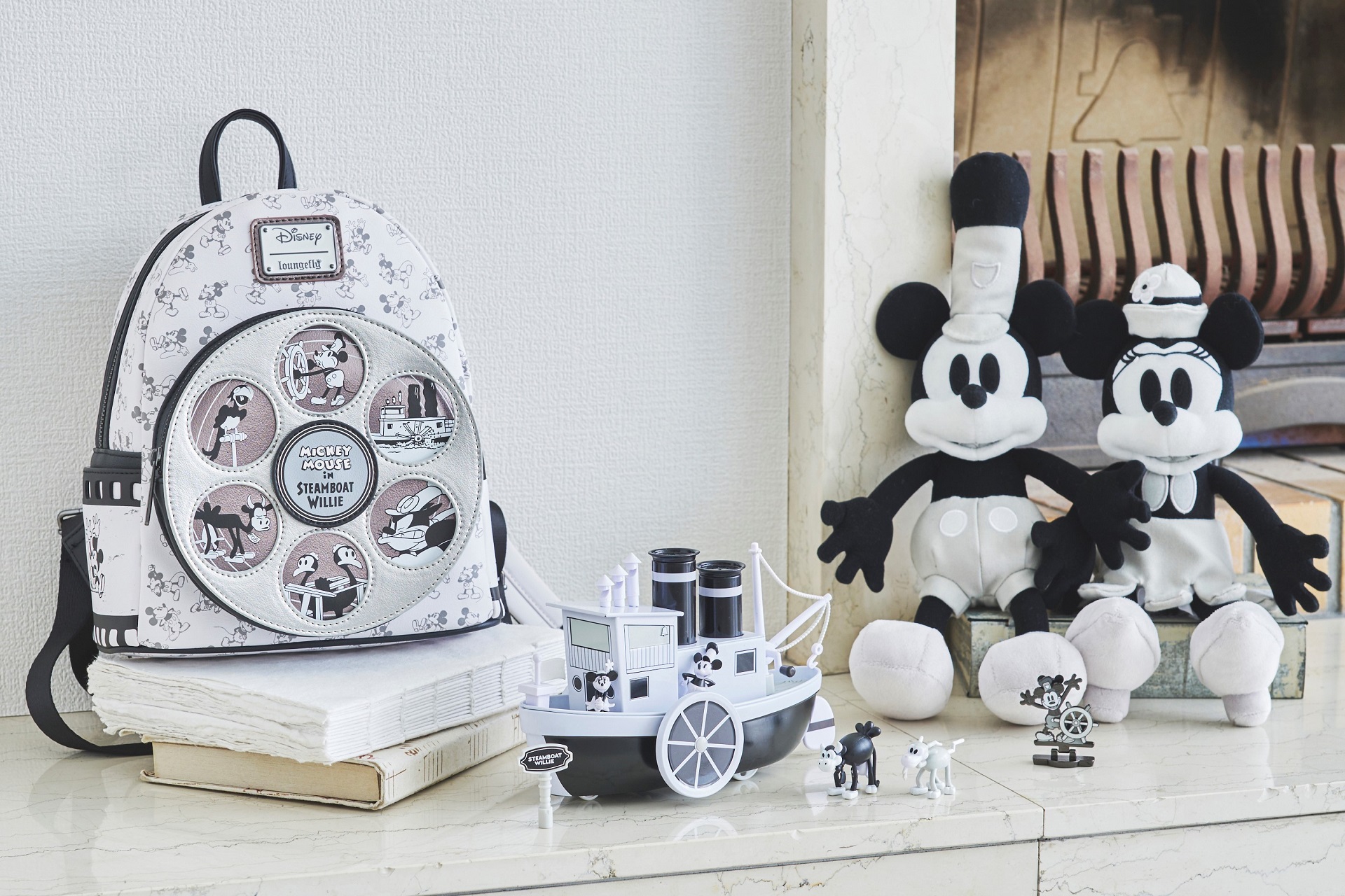 ディズニー100周年、年代ごとにキャラを称える新シリーズ。第1弾は