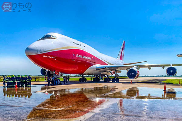 元JAL&元「世界最大の空中消火機」…伝説の「ジャンボジェット」が面影