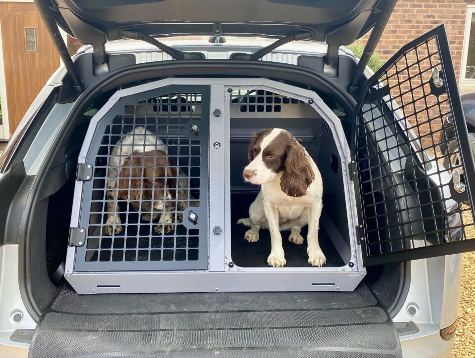 K9/C5 Car Dog Crate for Land Rover Range Rover Velar | TransK9