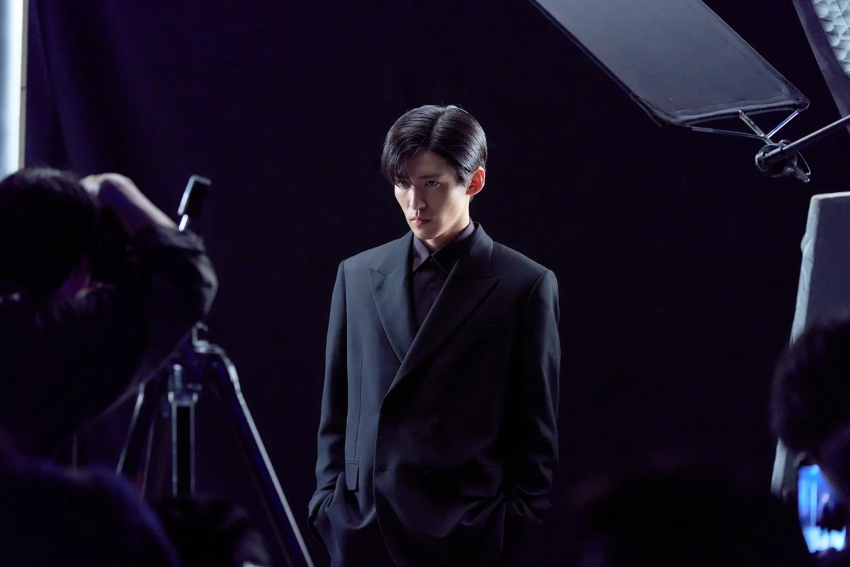 グローバルブランドアンバサダー・目黒蓮(Snow Man) 『レグザ』新キー