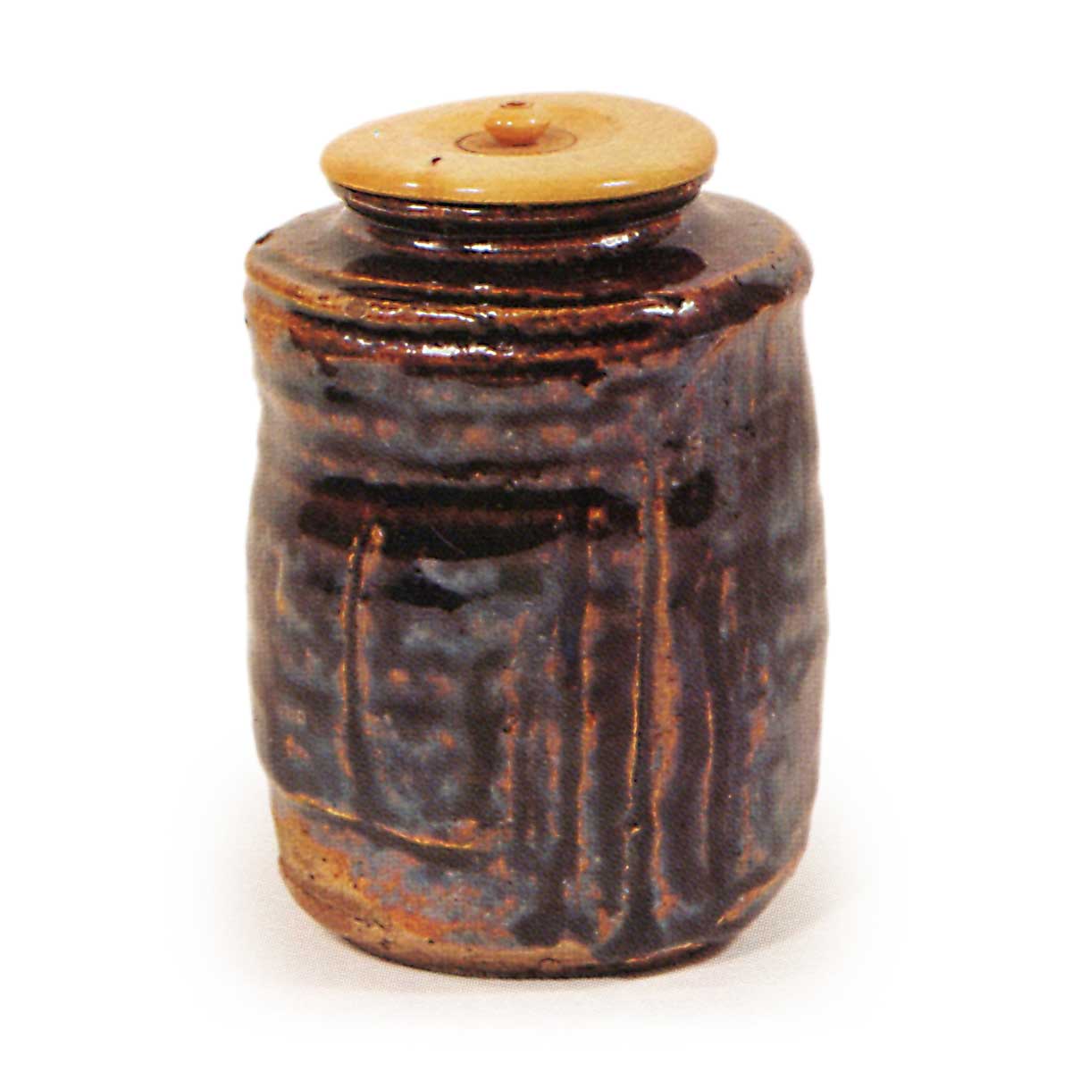 織部茶入 おりべちゃいれ | 鶴田 純久の章 お話