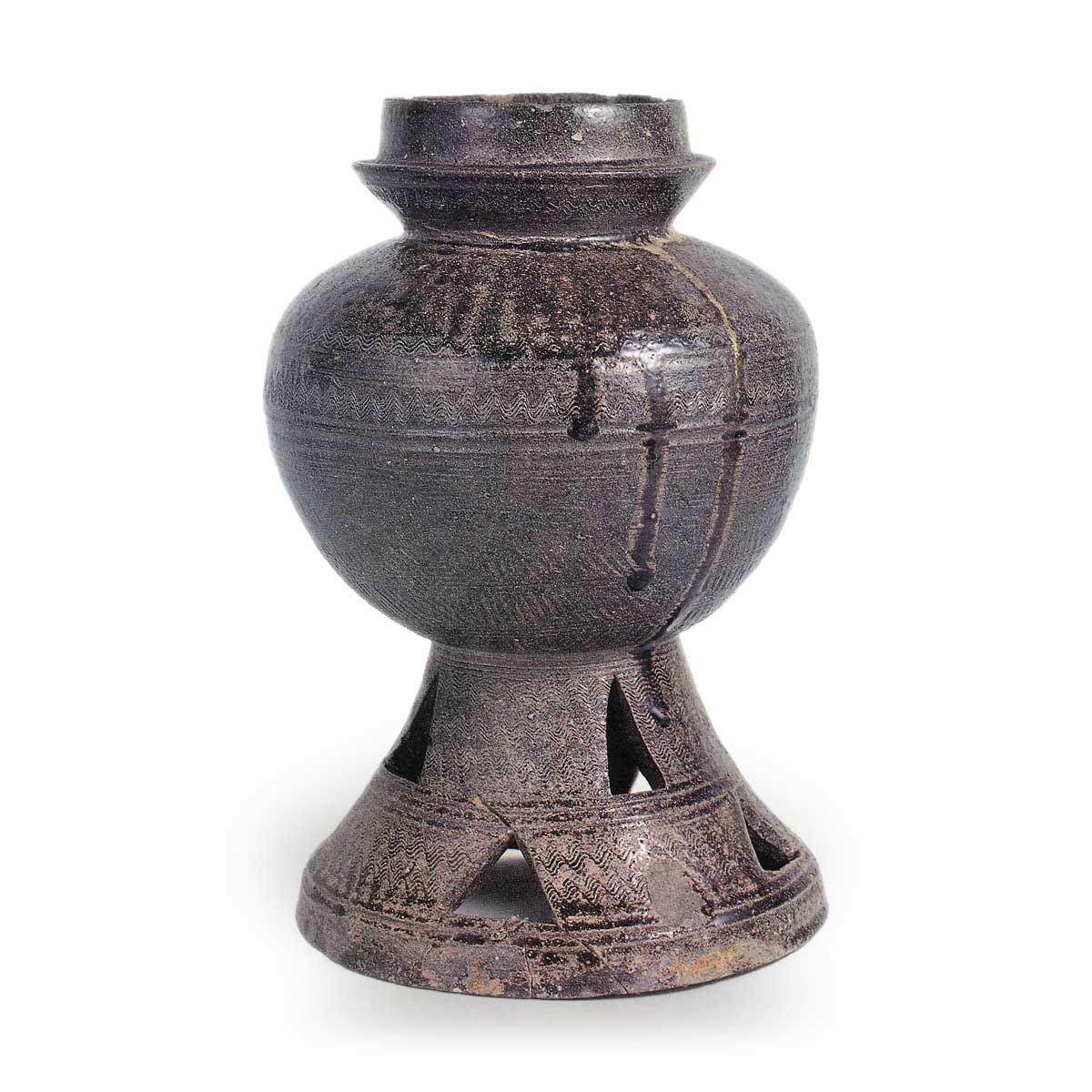 須恵器 台付壺 | 鶴田 純久の章 お話