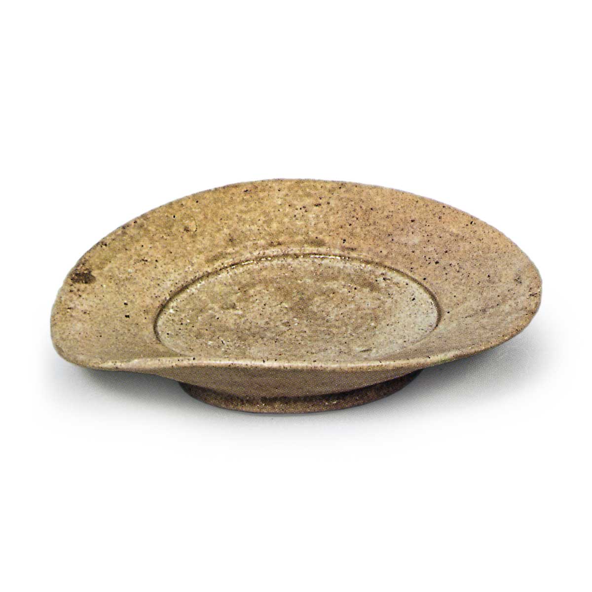 灰釉 段皿 | 鶴田 純久の章 お話