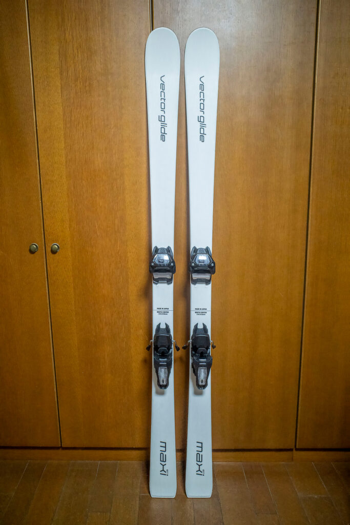 VECTOR GLIDE MAXI Gran Turismo 170 – 土と雪と