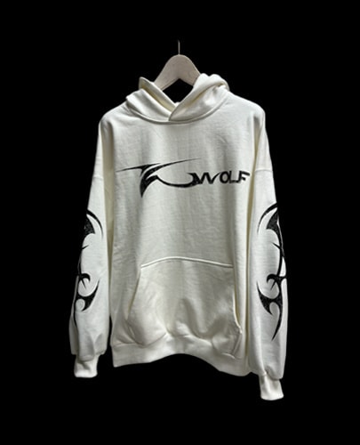 TYRANTWOLF HOODIES of TYRANTWOLF 公式オンラインストア 篠塚辰樹