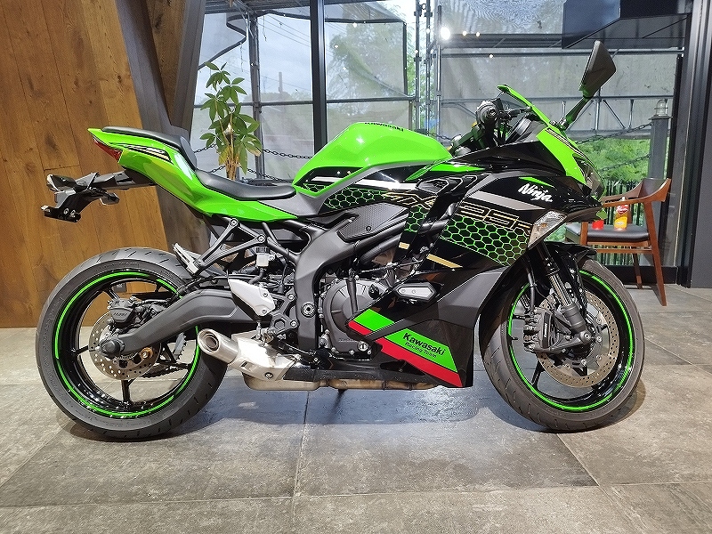 中古車 2021年式 Ninja ZX-25R SE KRT EDITION 展示中です [最新情報