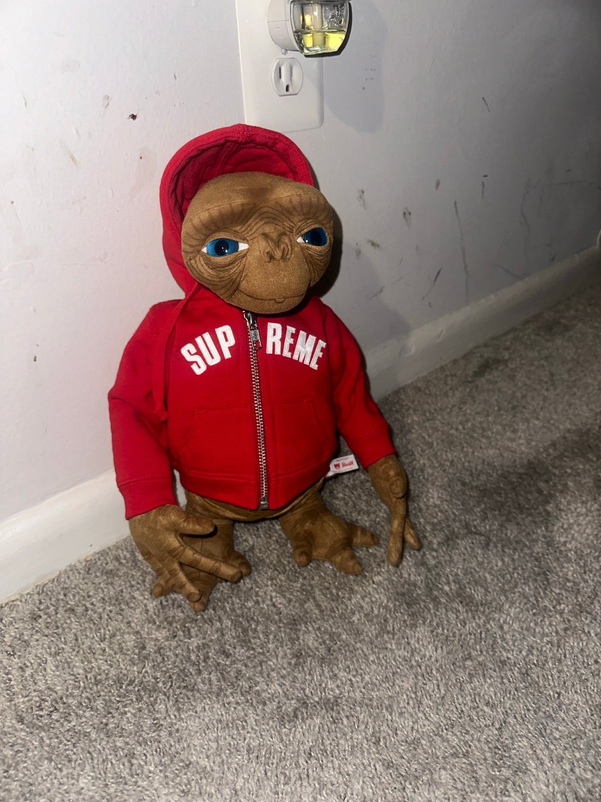 Supreme Steiff ET New | Mercari