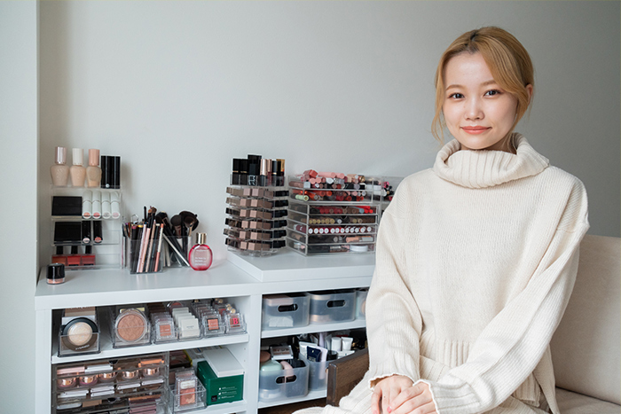 メイク大好き！YouTubeで活躍する美容クリエイター水越みさとさんの