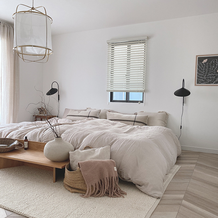 海外風の寝室づくりをセルフリノベで！ クローゼット収納は「IKEA」の