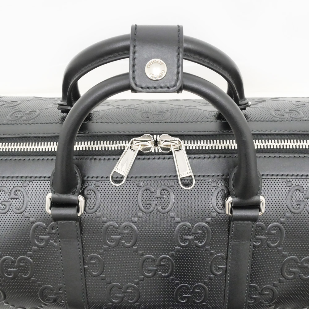 名東】【GUCCI】グッチ GGエンボス ボストンバッグ ブラック 725282